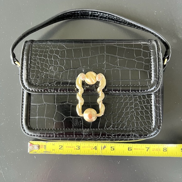 Zara Faux Snake Skin Purse - Picture 5 of 10